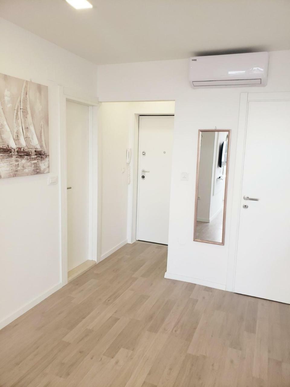 Apartment Pjero Split Exterior photo